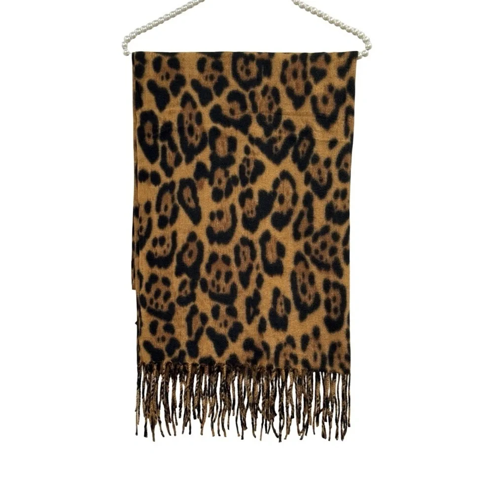 Bloomingdales chic animal