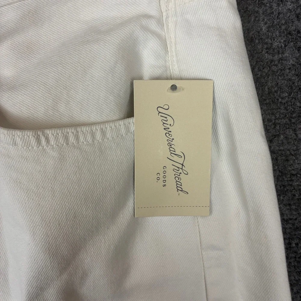 Universal Thread White 90s Baggy Denim Shorts High Rise Frayed Hem Womens 16 NWT
