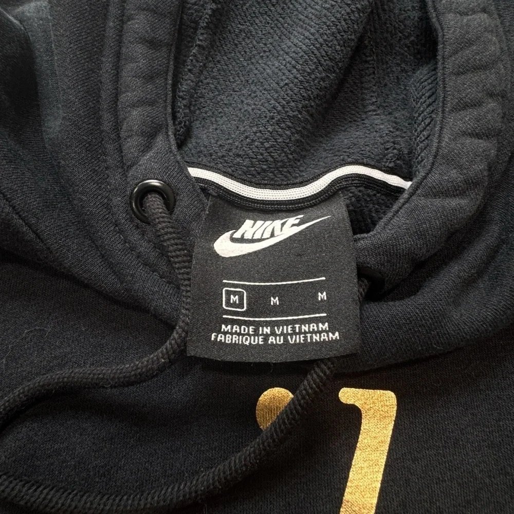 Nike woman’s sportswear