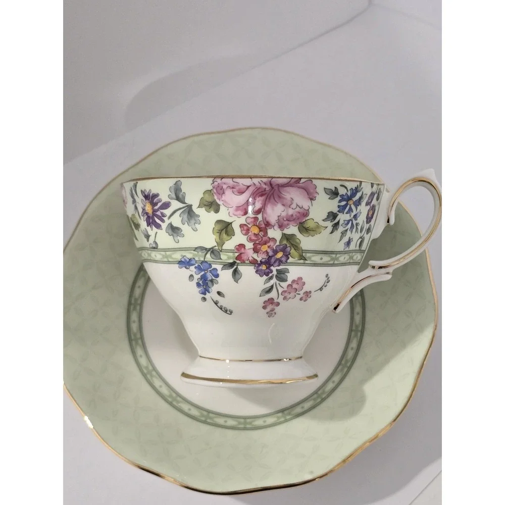 Royal Albert Hampton Bone China Cup & Saucer Set Floral Green Gold Trim