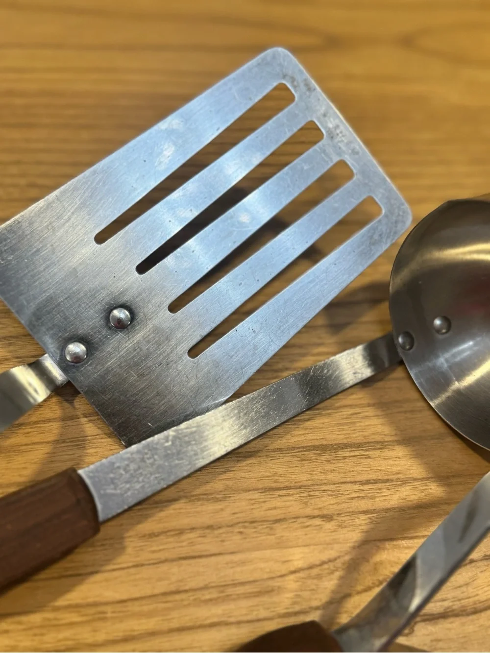 Vintage CUTCO Set of 3  Kitchen Utensils Samsonite Handles Stainless 14 15 16