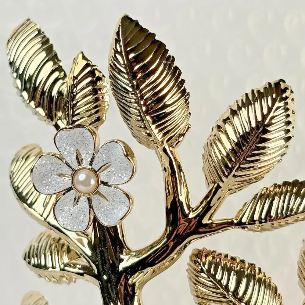 Bath & Body Works Gold Branch White Glitter Flowers Marble Foaming Soap‎ Holder