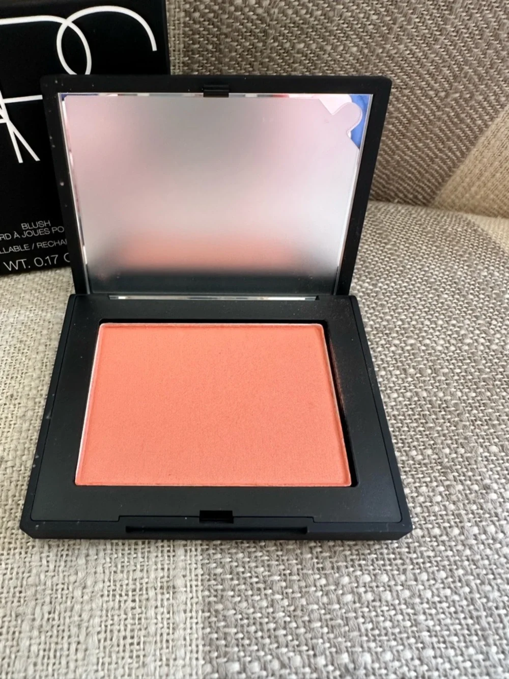 NARS glow cult peachy