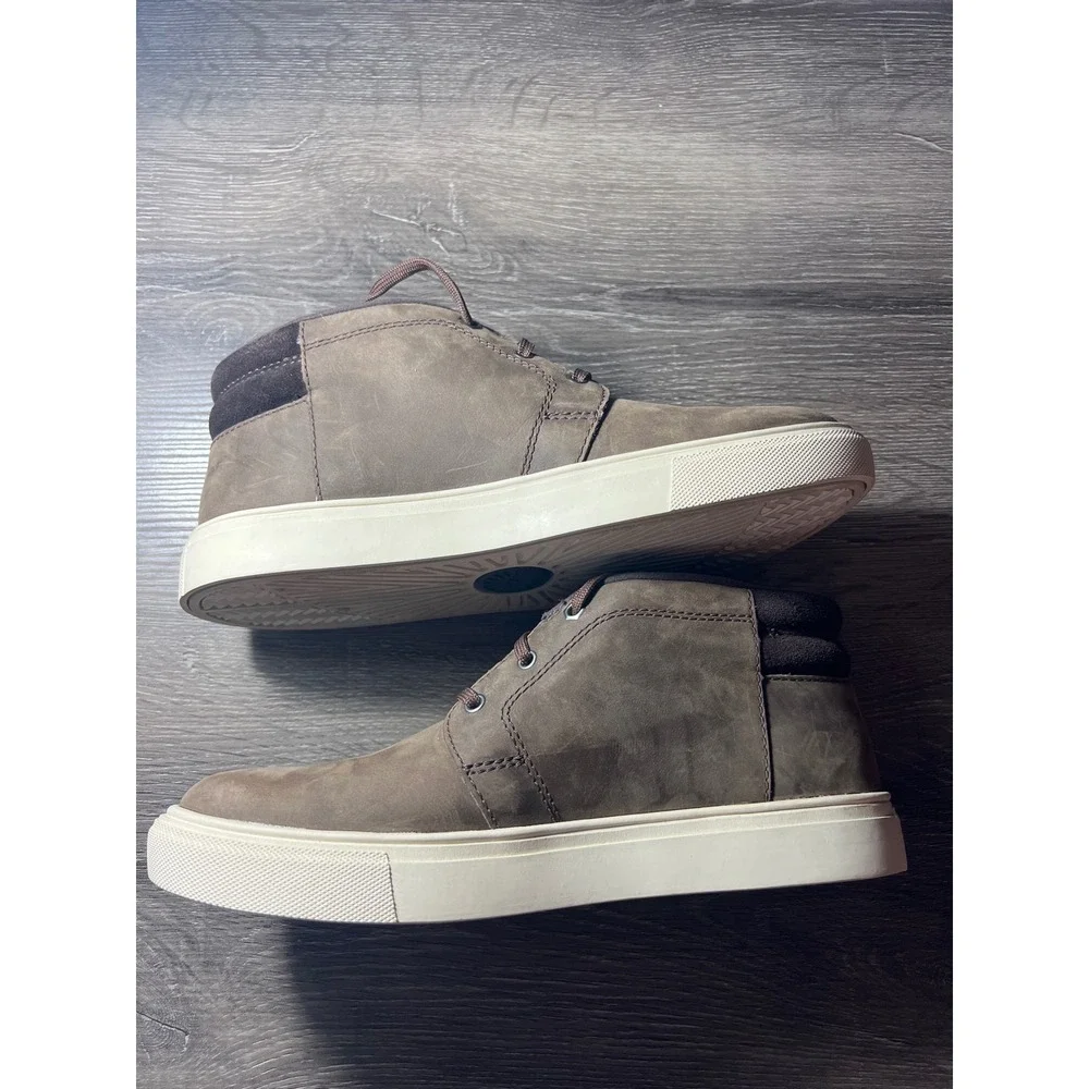 UGG highland chukka