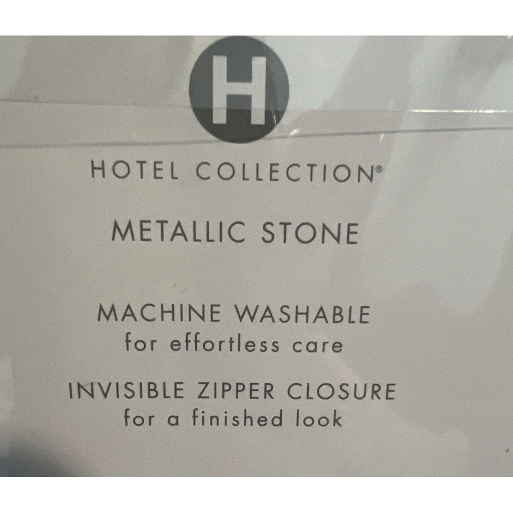 Hotel Collection gold hotel