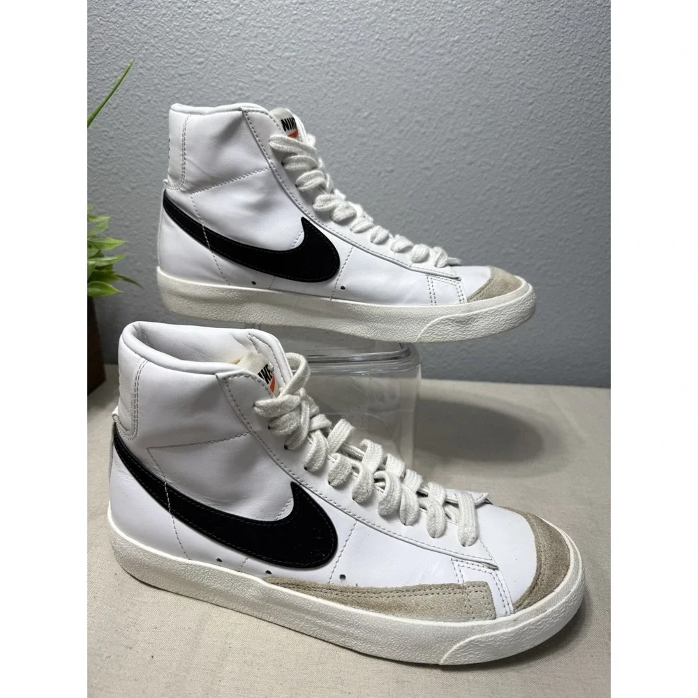 Nike Blazer Mid 77 Womens 8 White Black‎ CZ1055-100