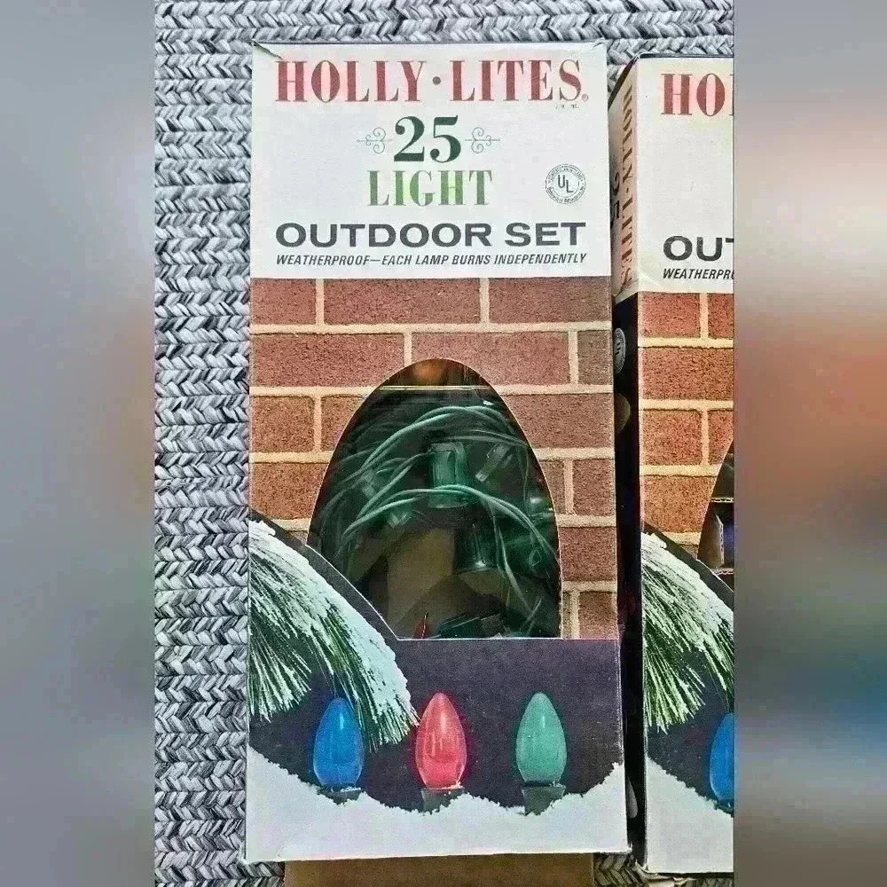 Holly Lites boxes 25