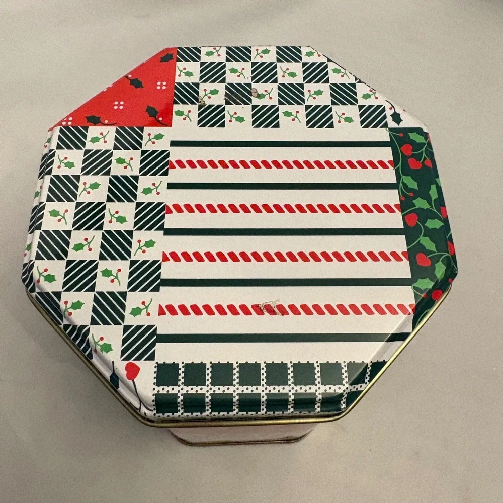 N/A shape plaid adorned