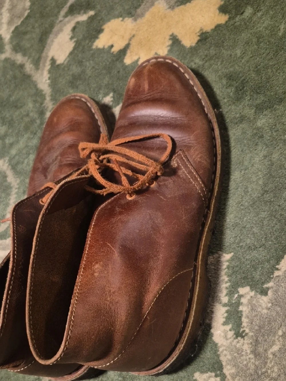 Clarks classic chukka