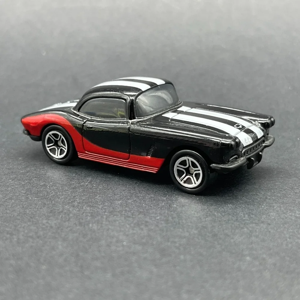 Matchbox Madness 1962 '62 Chevrolet Chevy Corvette Taco Bell Series Diecast 1/64