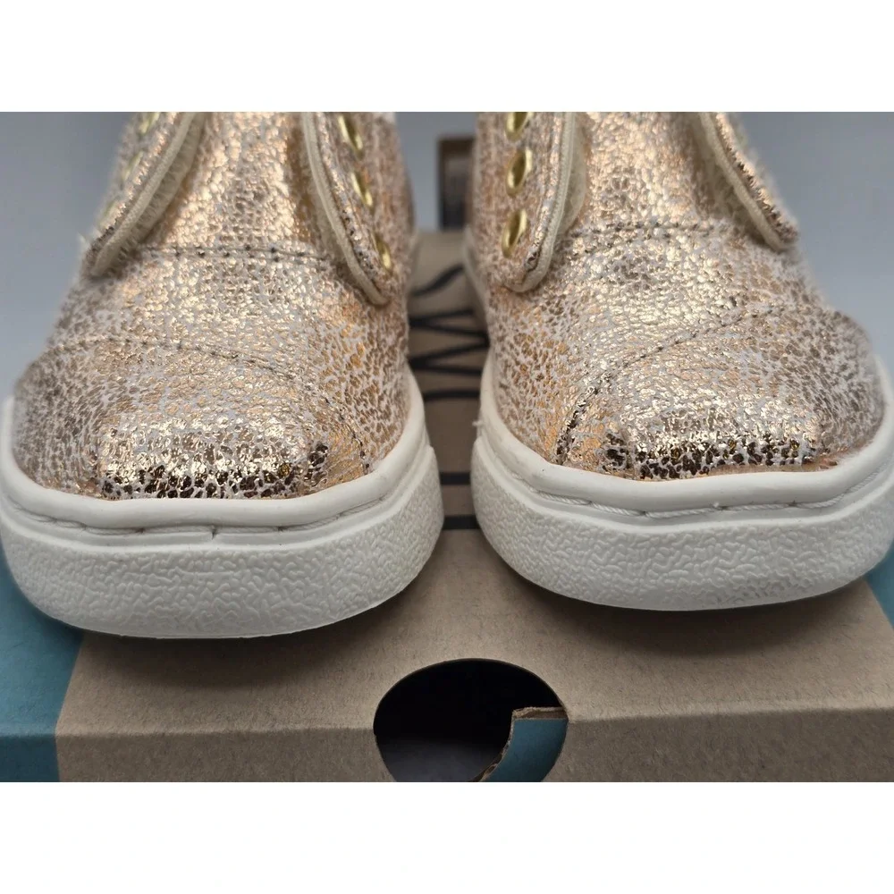 Toms this listing
