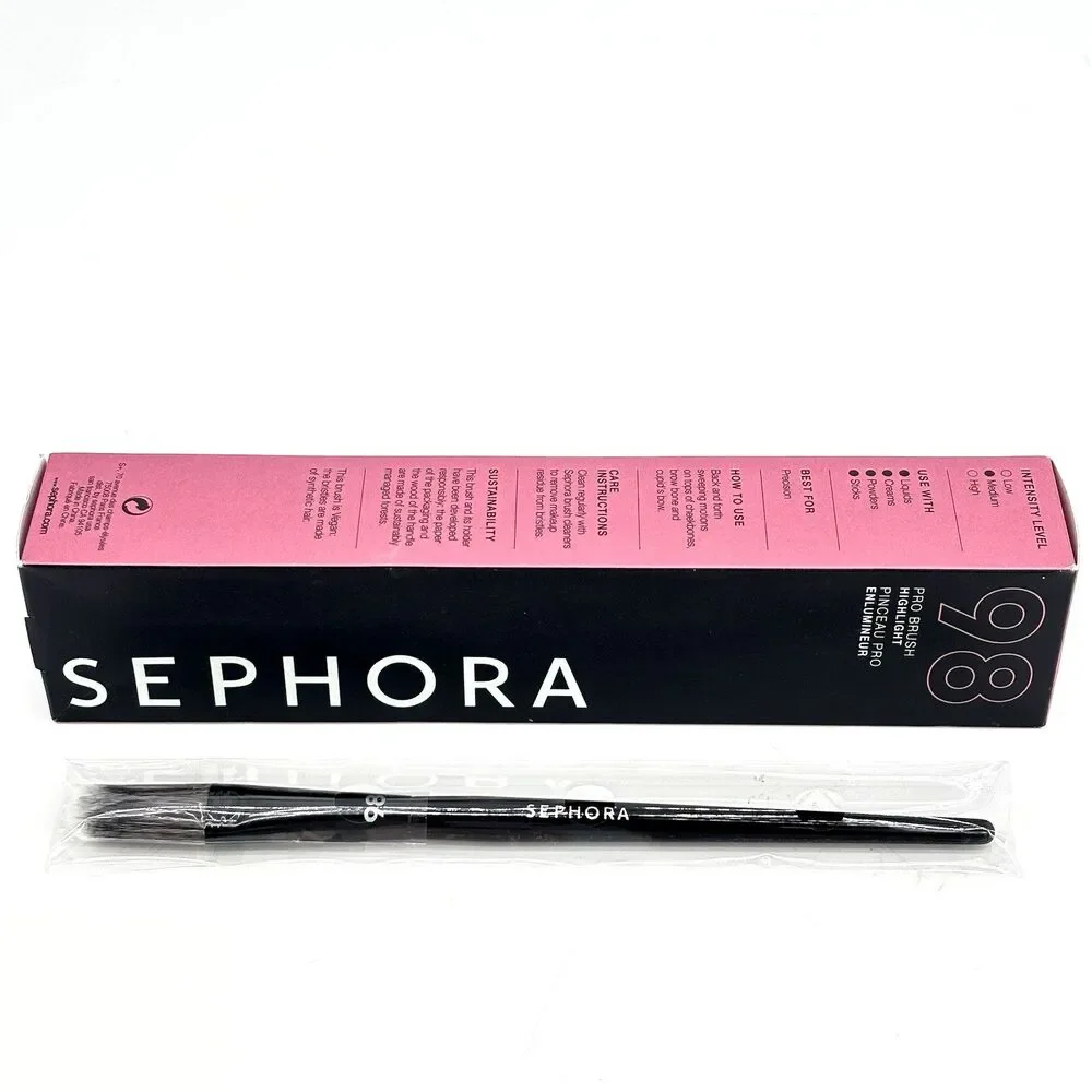 Sephora features all brush