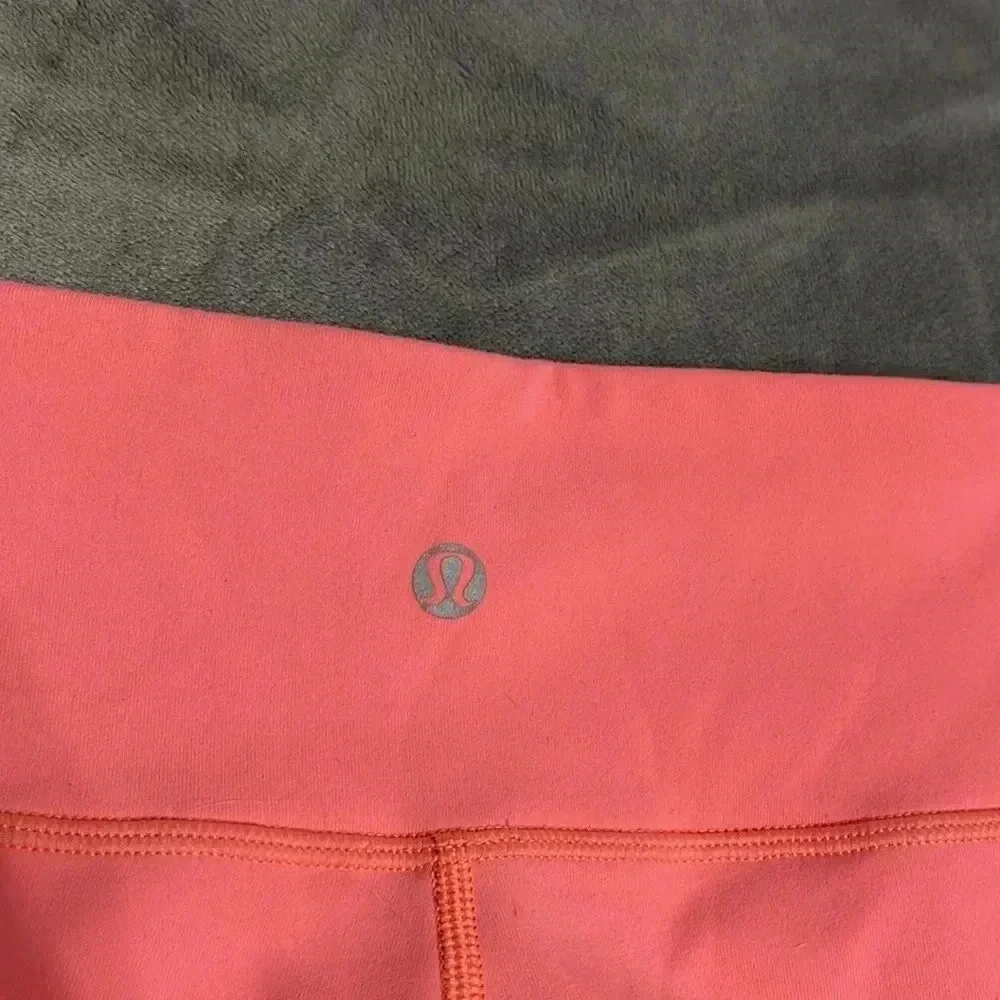 Lululemon Reversible Cropped Leggings
