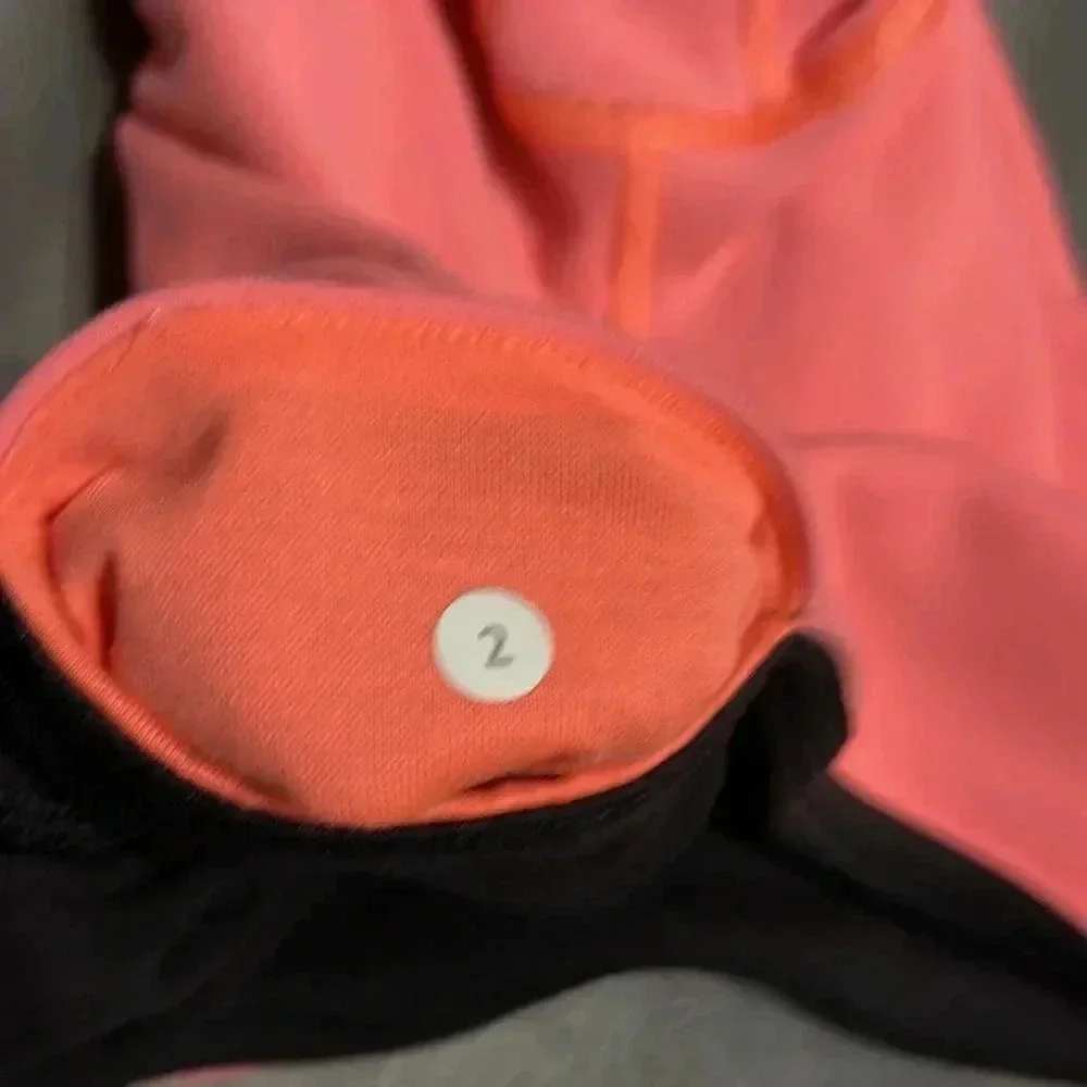 Lululemon Reversible Cropped Leggings