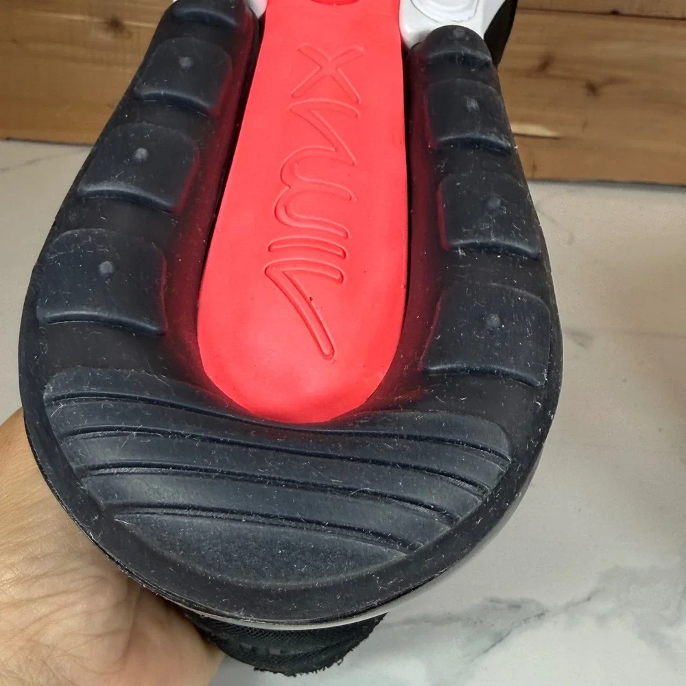 Nike breathable let