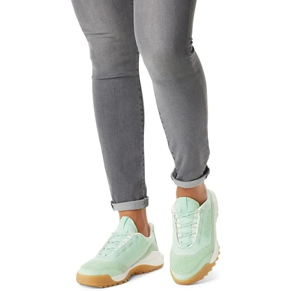 Sorel Ona 718 low shoe in sea sprite. Size 8.