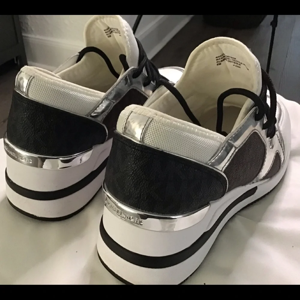Michael Kors good light