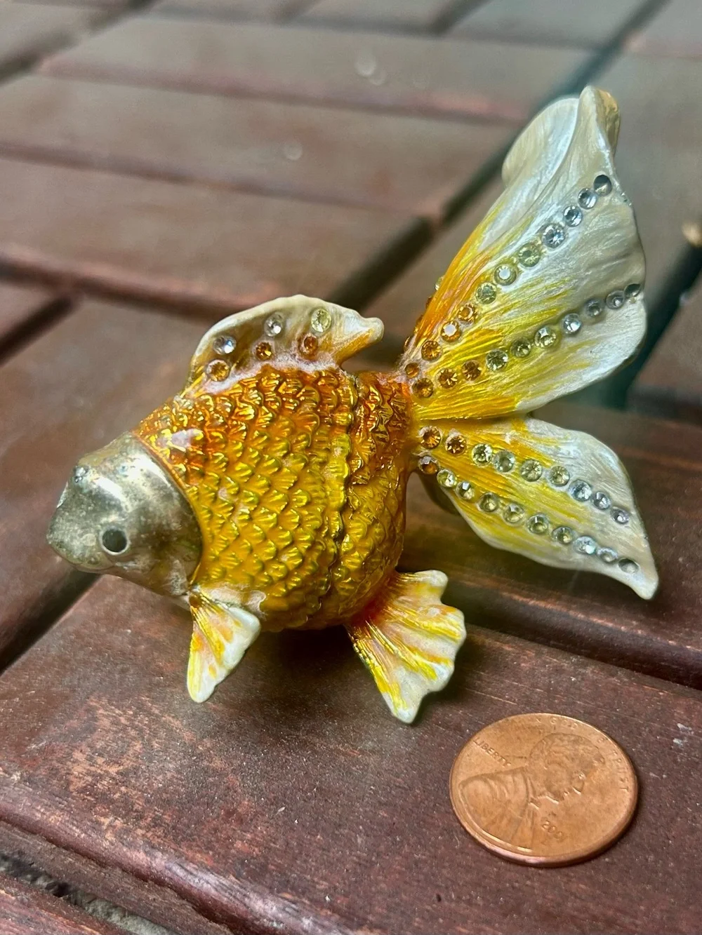 Jeweler Gold Fish Trinket Box