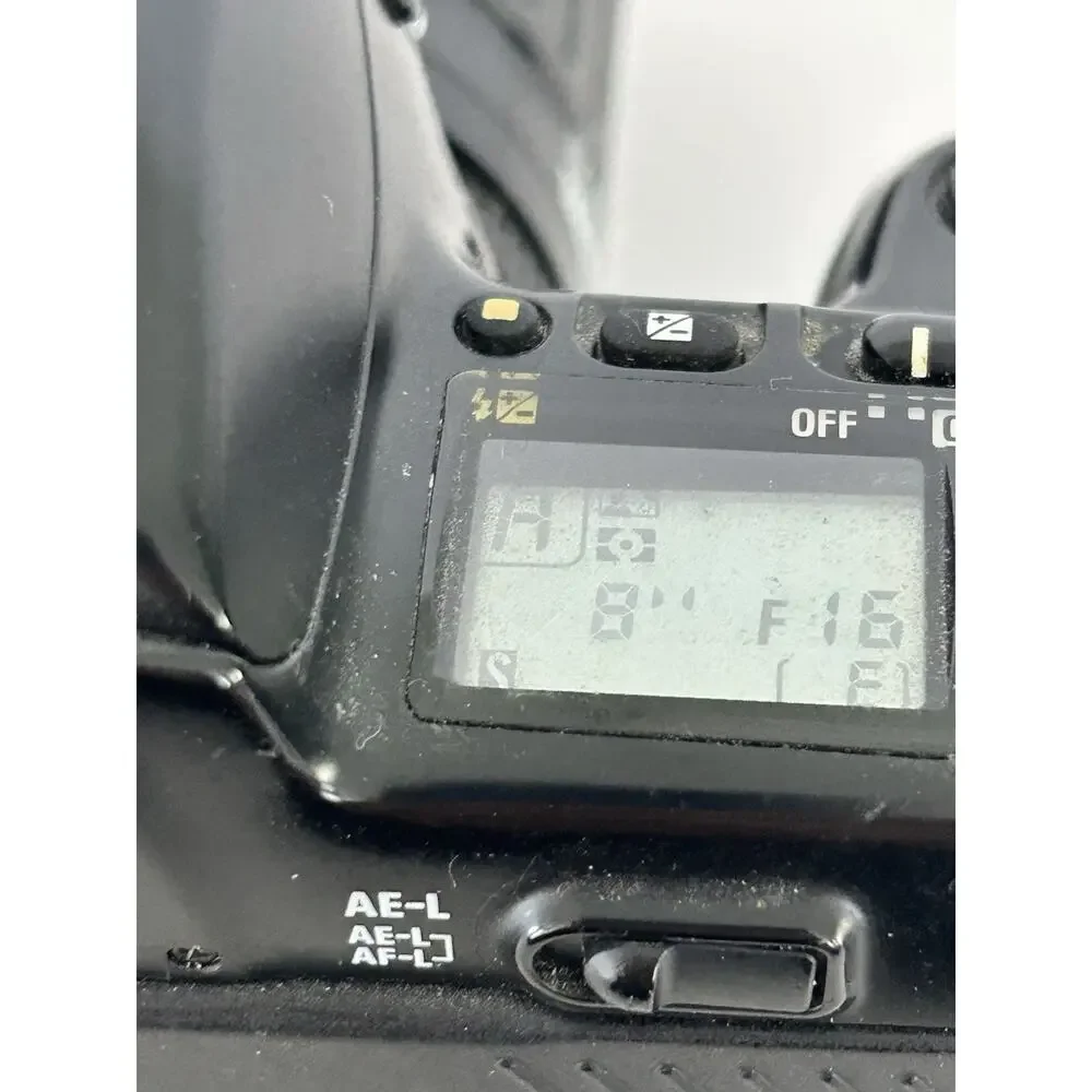 Nikon N6006 Camera With Tamron AF Tele-Macro 35-90 mm Lens Tested Working