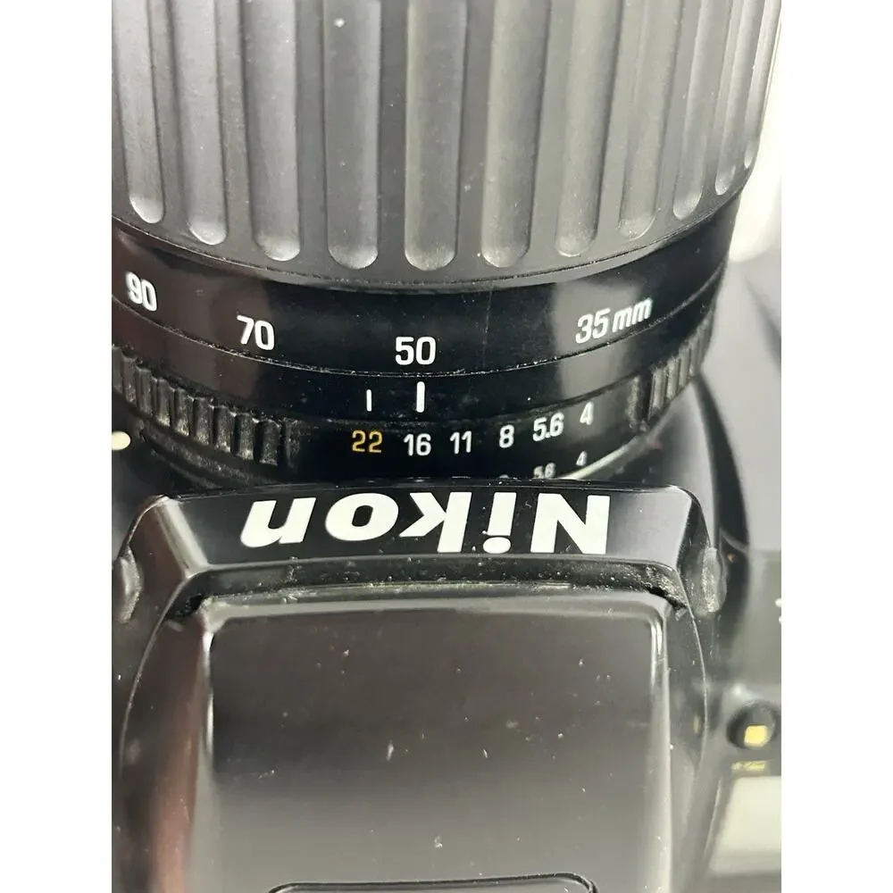 Nikon N6006 Camera With Tamron AF Tele-Macro 35-90 mm Lens Tested Working