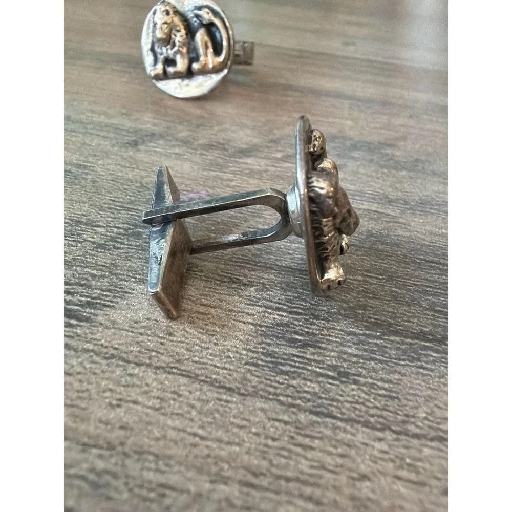 The Unbranded Brand vintage sterling