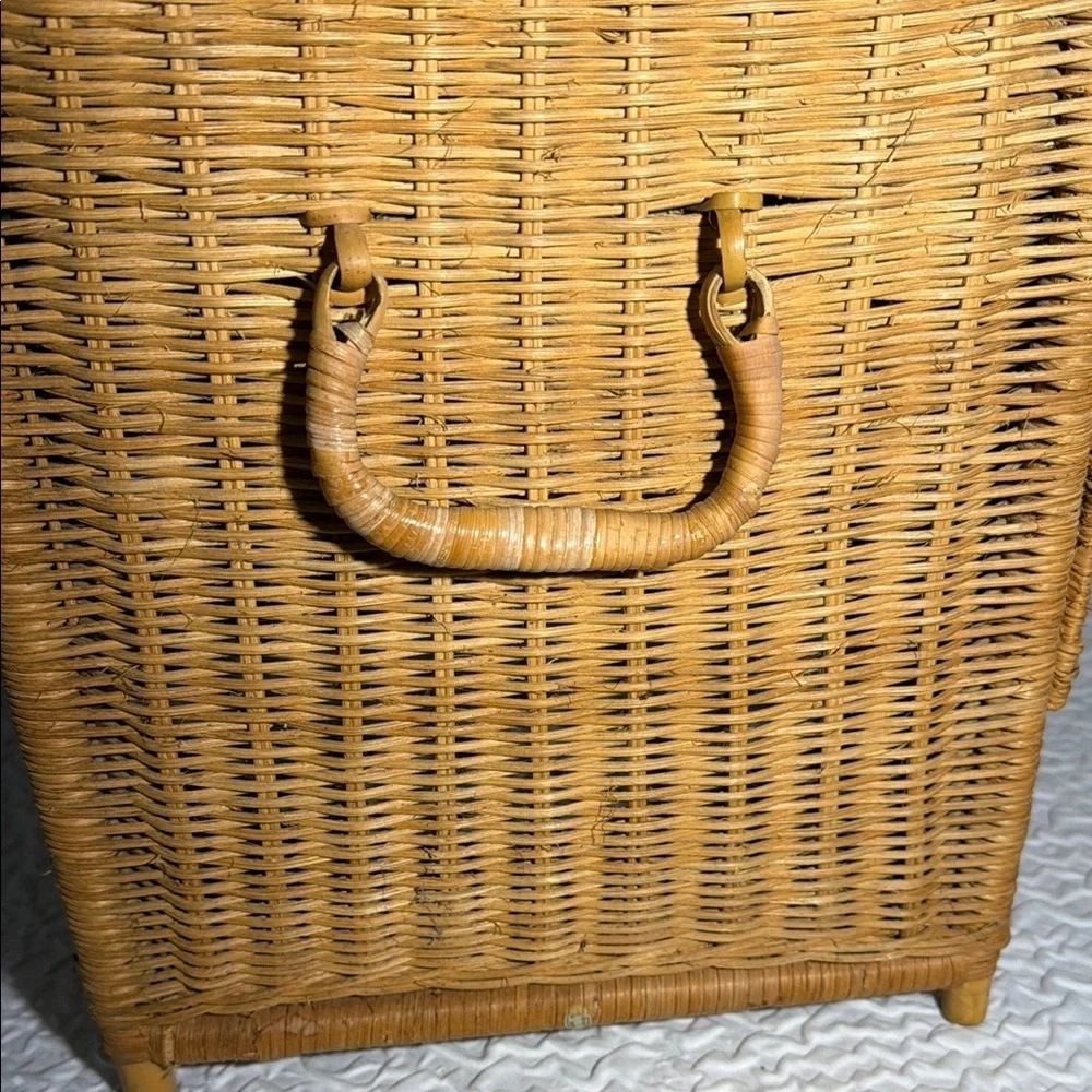 Vintage 11”d nice