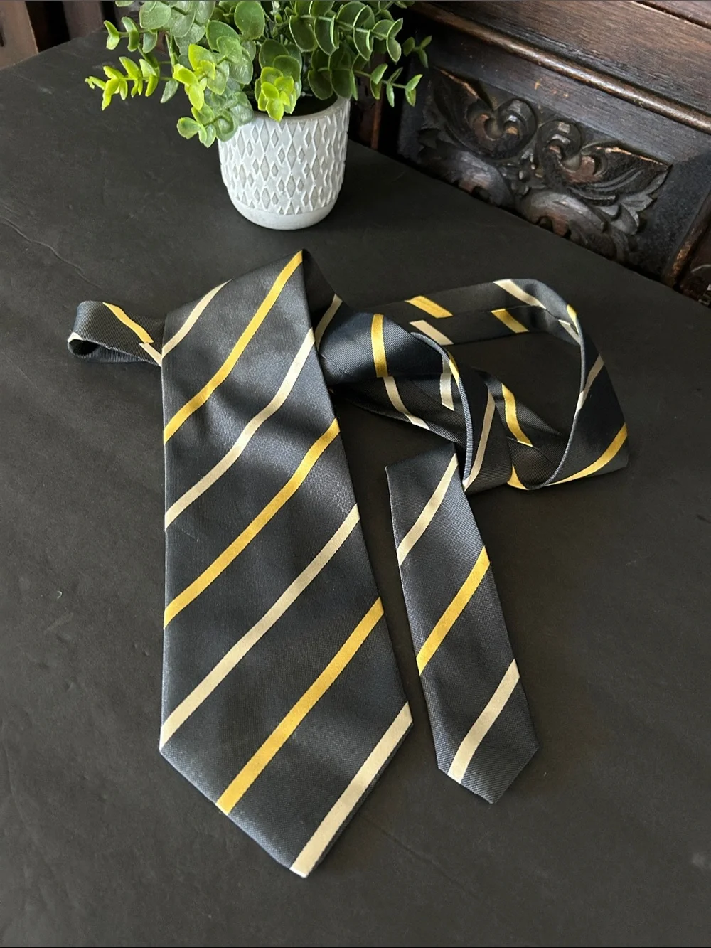Ermenegildo Zegna yellow texture