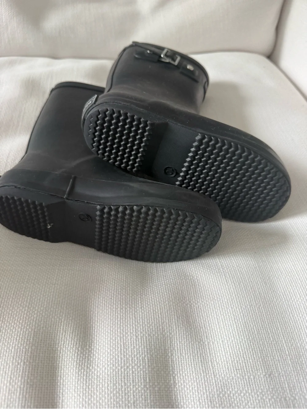 N/A classic black