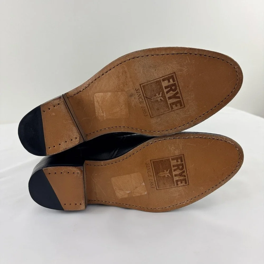 Frye women black