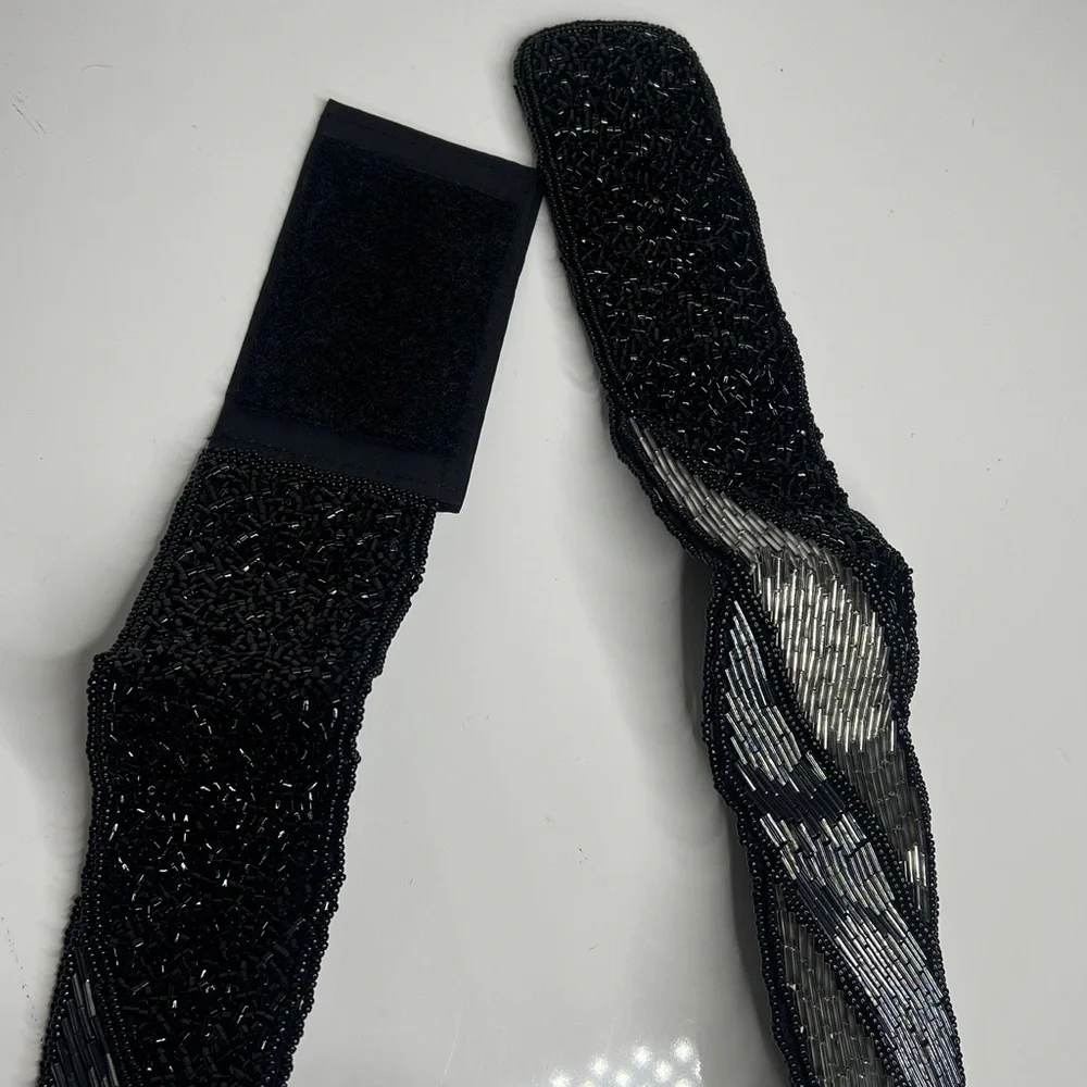 Beaded Sz L Black Silver Bugle Beaded Velcro Adjustable Belt