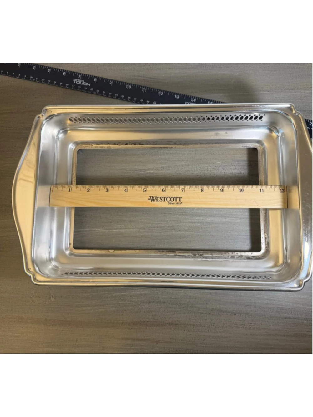 Unbranded light designed