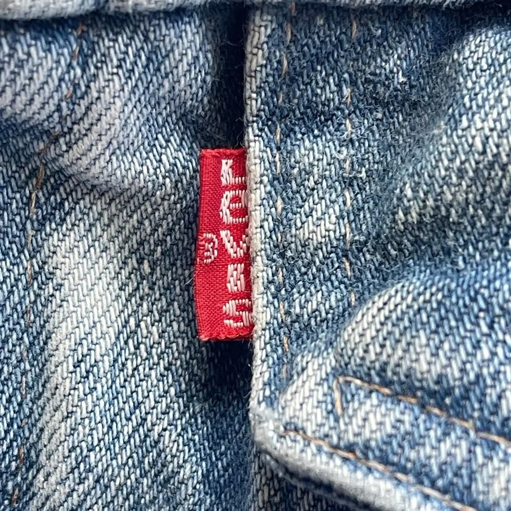 Levis vintage gently