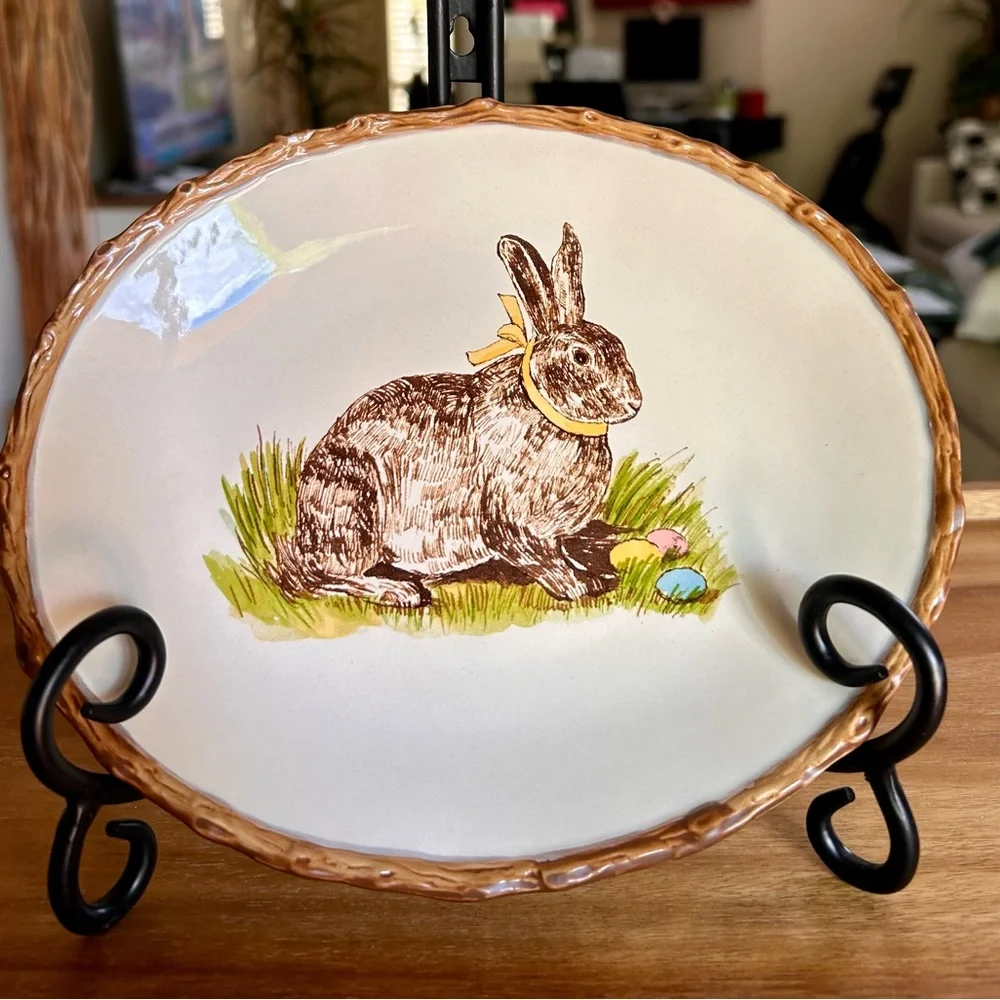 4 Williams Sonoma Meadow Bunny Salad Plates Brand New in Box