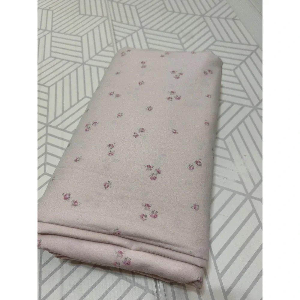 Simply Shabby Chic excellent flat