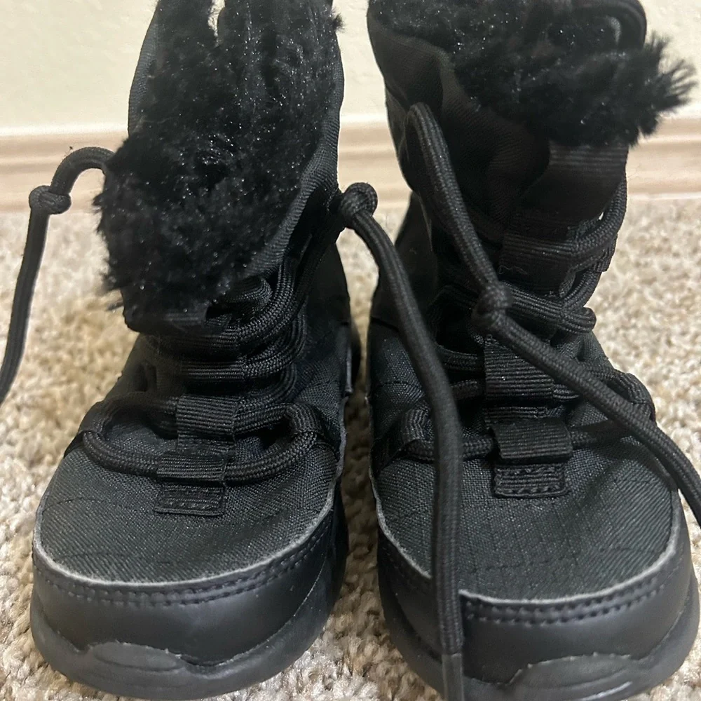 Nike toddler venture