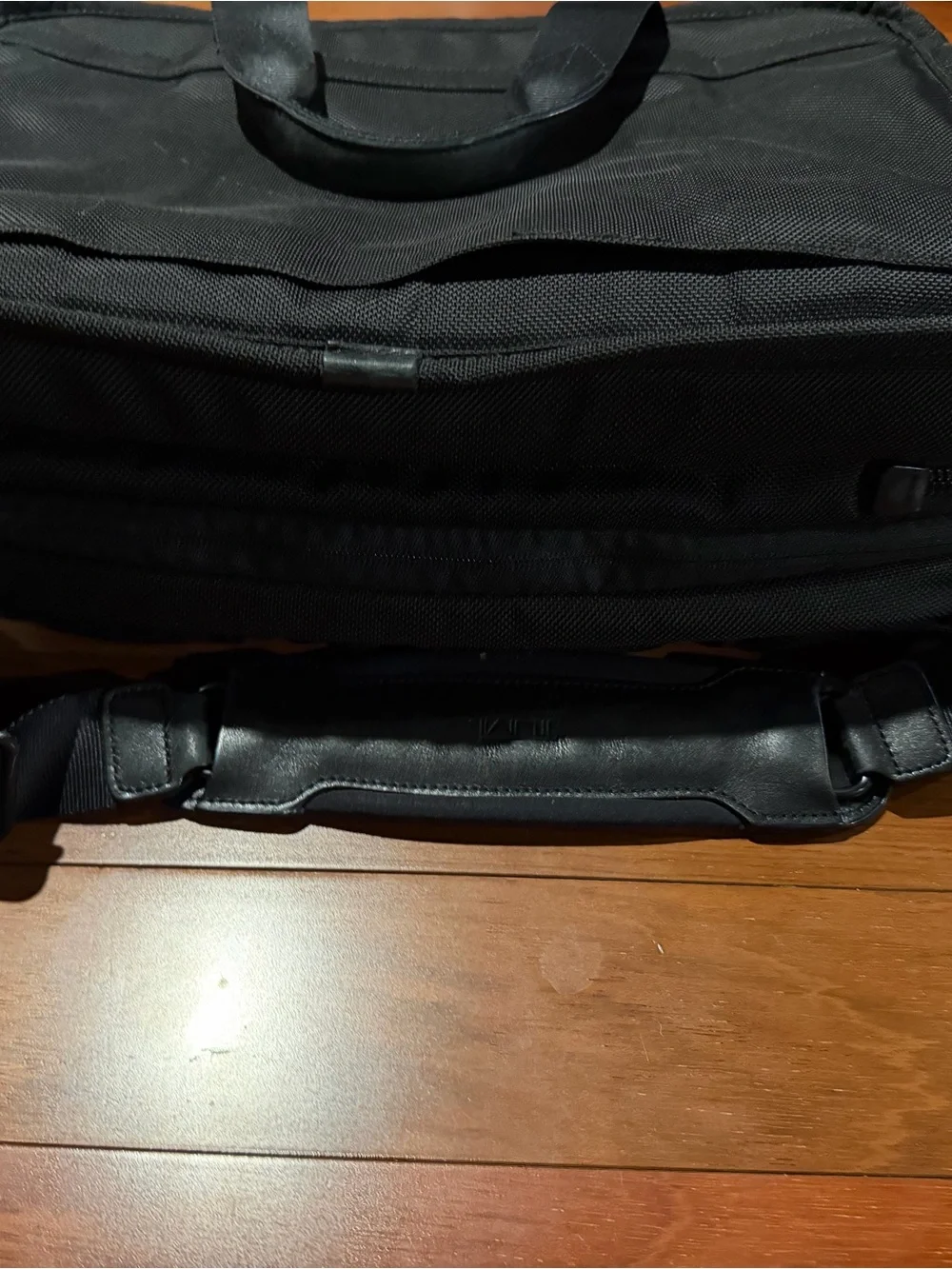 Tumi ‘alpha pass’