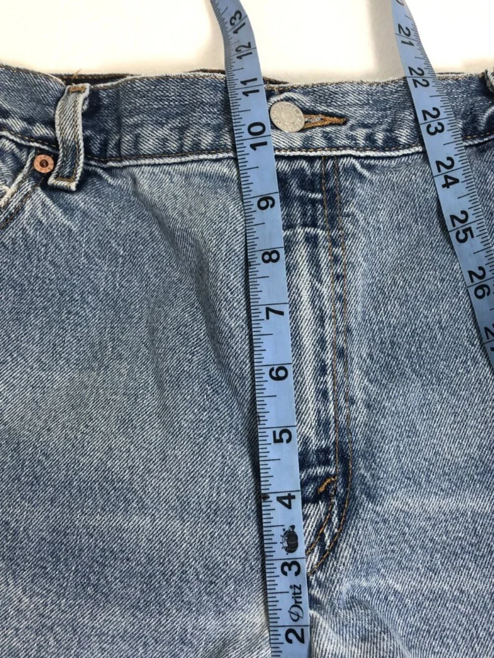 Levis vintage are label