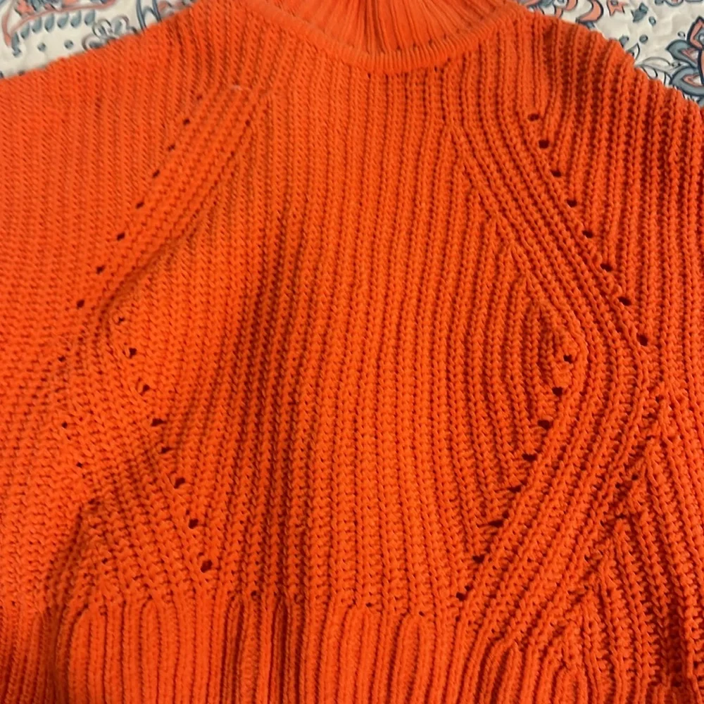 HYFVE bright orange