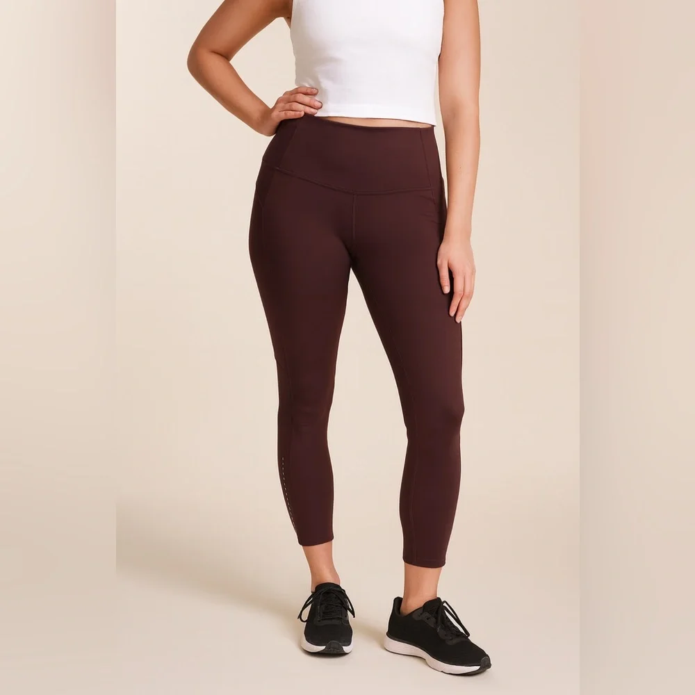 Lululemon Maroon Dot‑Detail Crop Leggings – Size 6 – Excellent Condition
