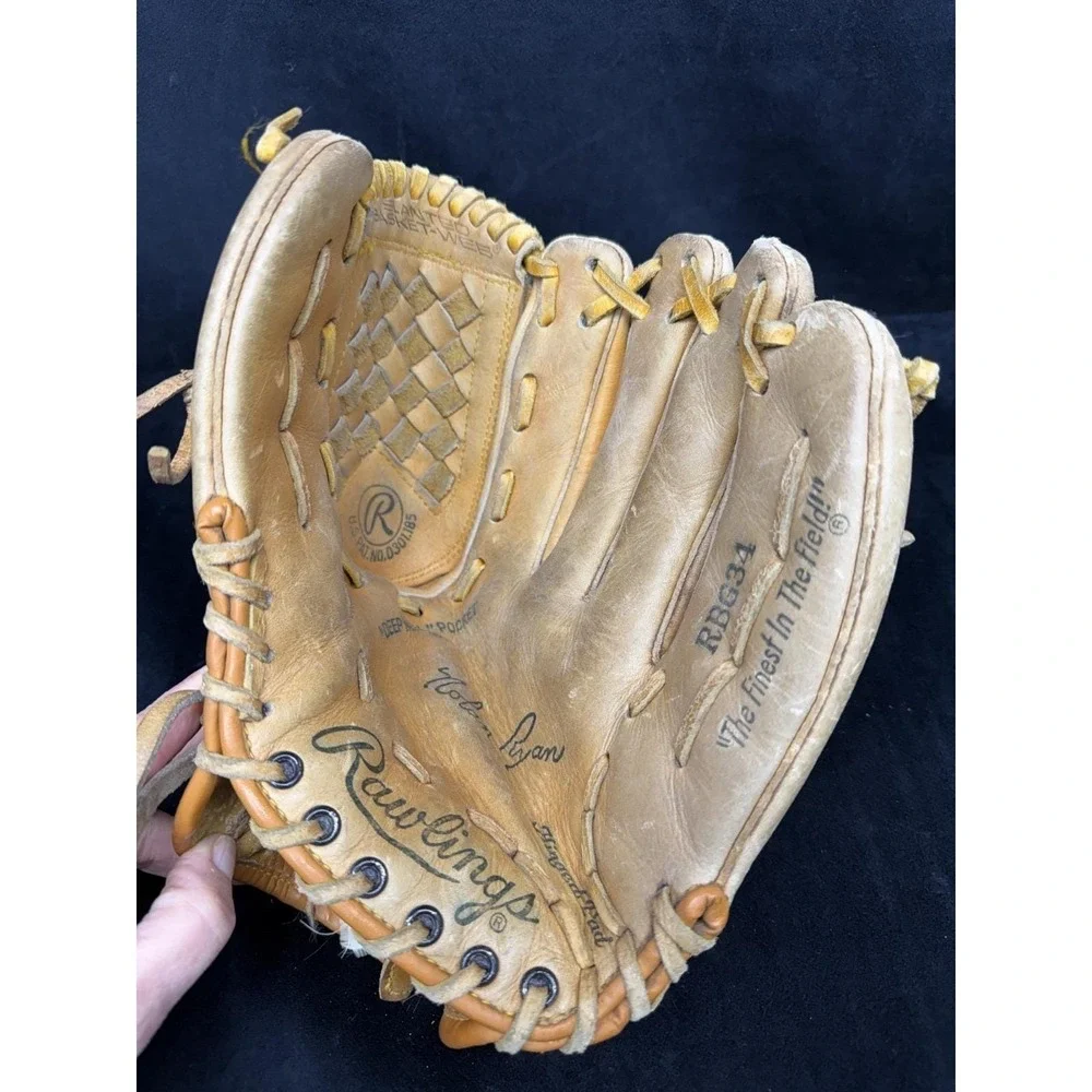 Rawlings nolan ryan