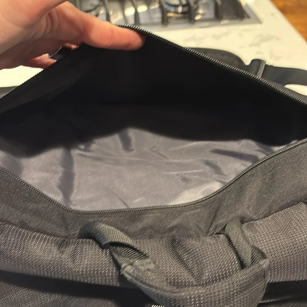 SwissGear laptop messenger