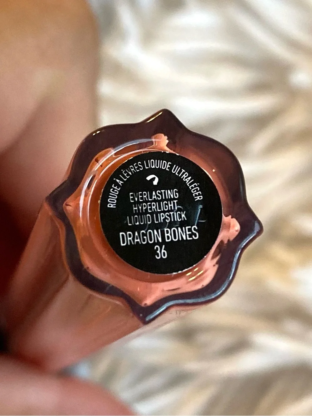 Kvd Beauty everlasting hyperlight