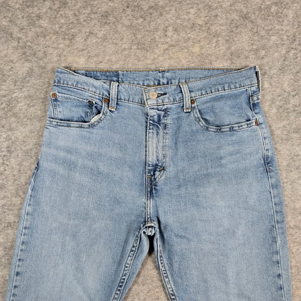 Levis measurements waist