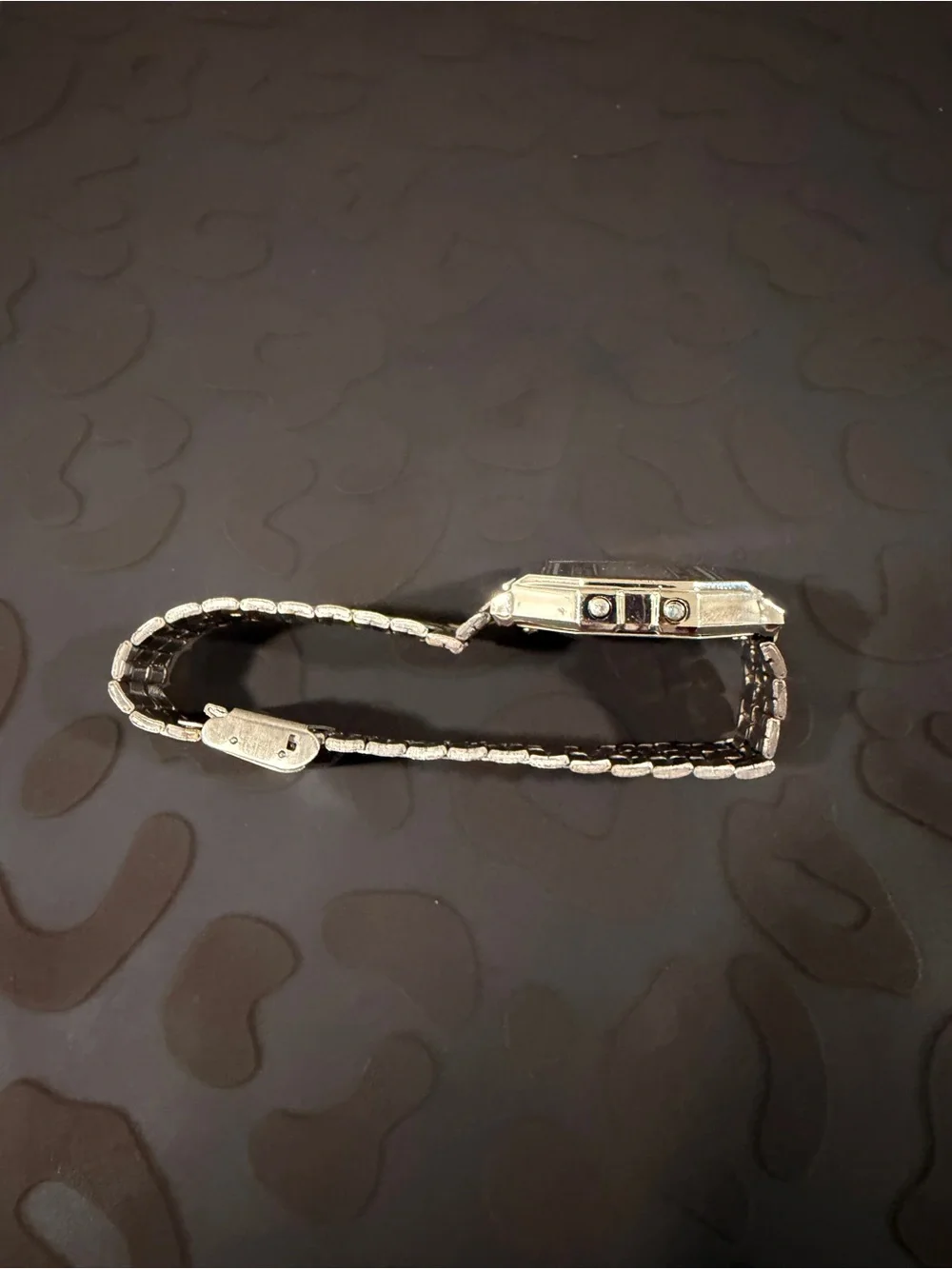 N/A classic silver