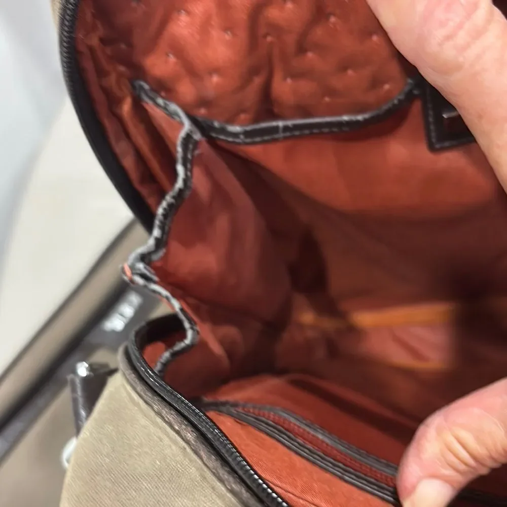 Tumi everyday durability pics