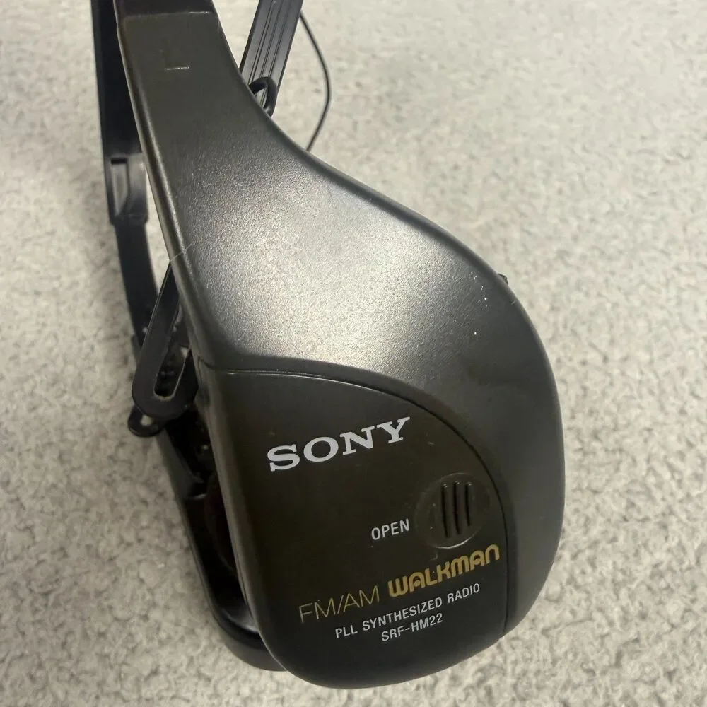 Sony Walkman SRF-HM22 FM AM Radio Headset PLL Synthesized Tested Working VTG Y2K
