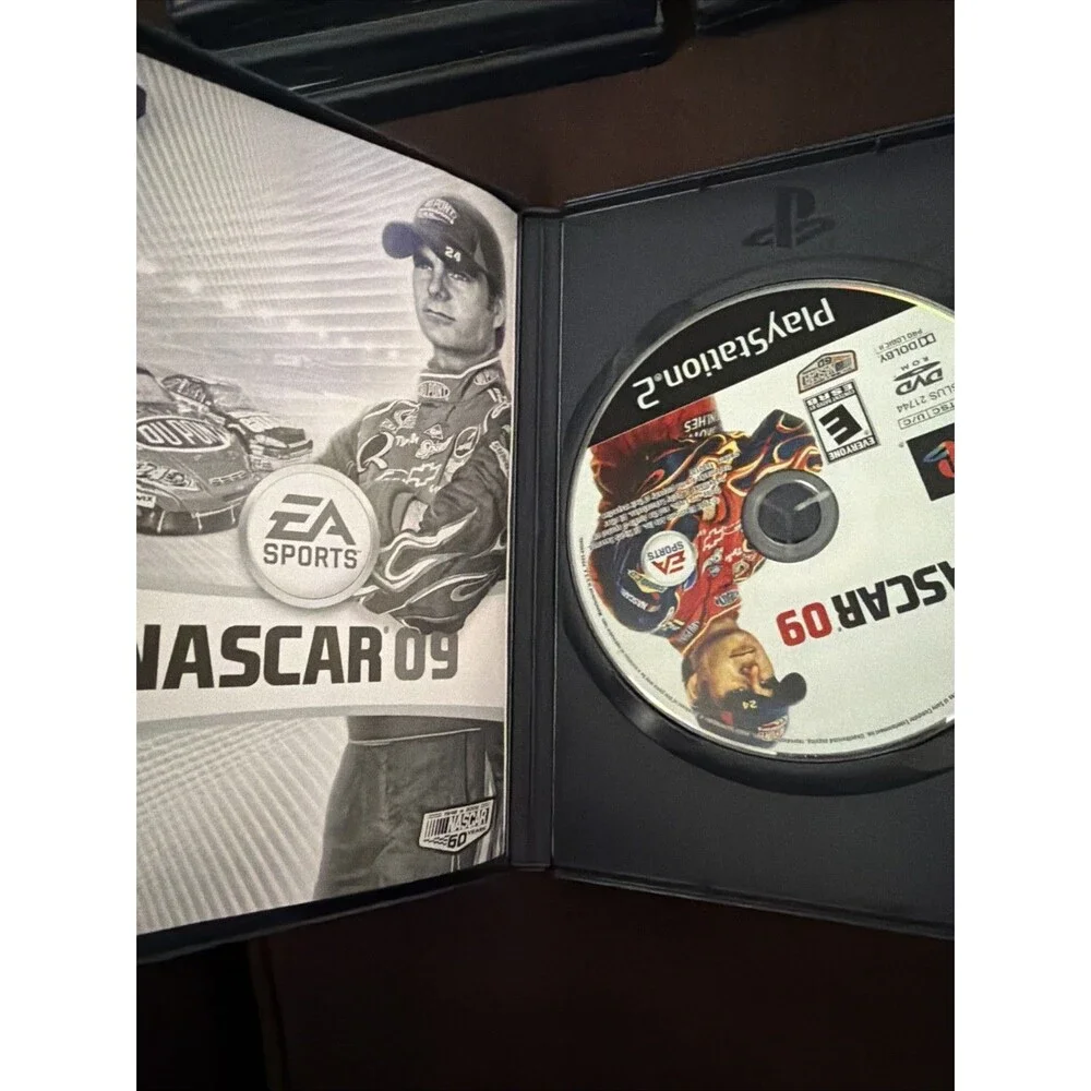 Playstation 4 realistic rated by