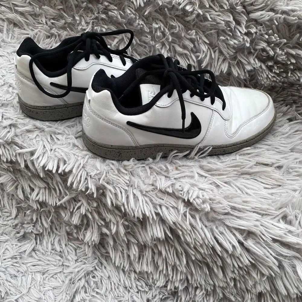 Nike‎  Ebernon Low White Cement 2019 - CK0034-100 Men’s Size 8.5 Pre Owned