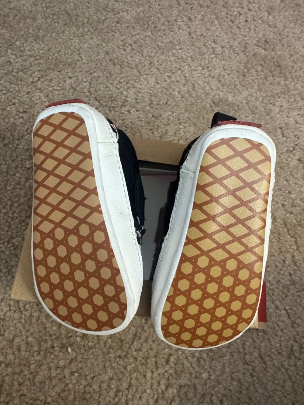 Vans classic checkerboard