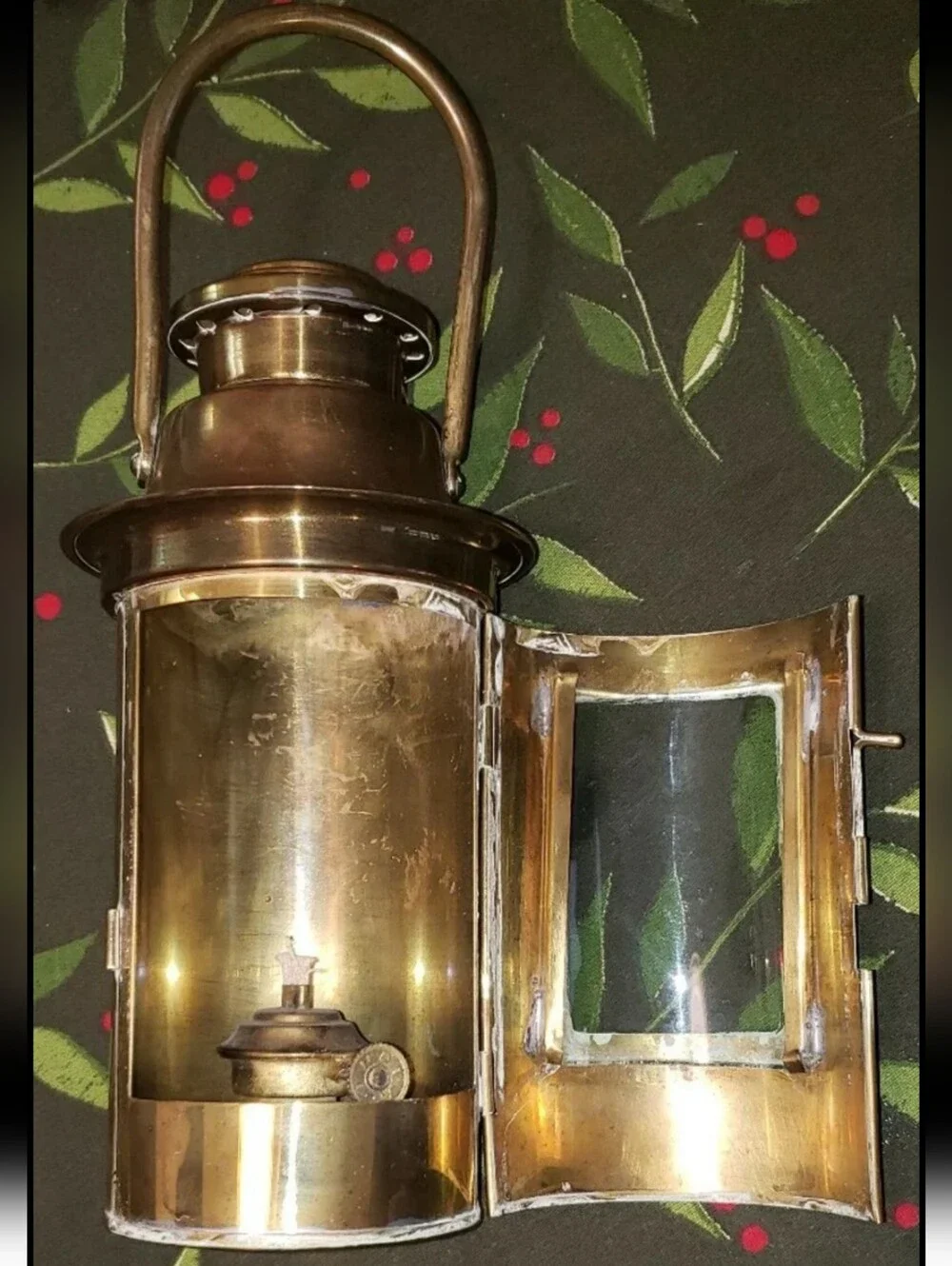 Vintage Brass Oil Lamp Binnacle 